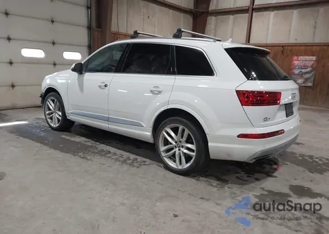 2017 Audi Q7 3.0T Premium z USA, uszkodzony, nr VIN WA1VAAF73HD032887